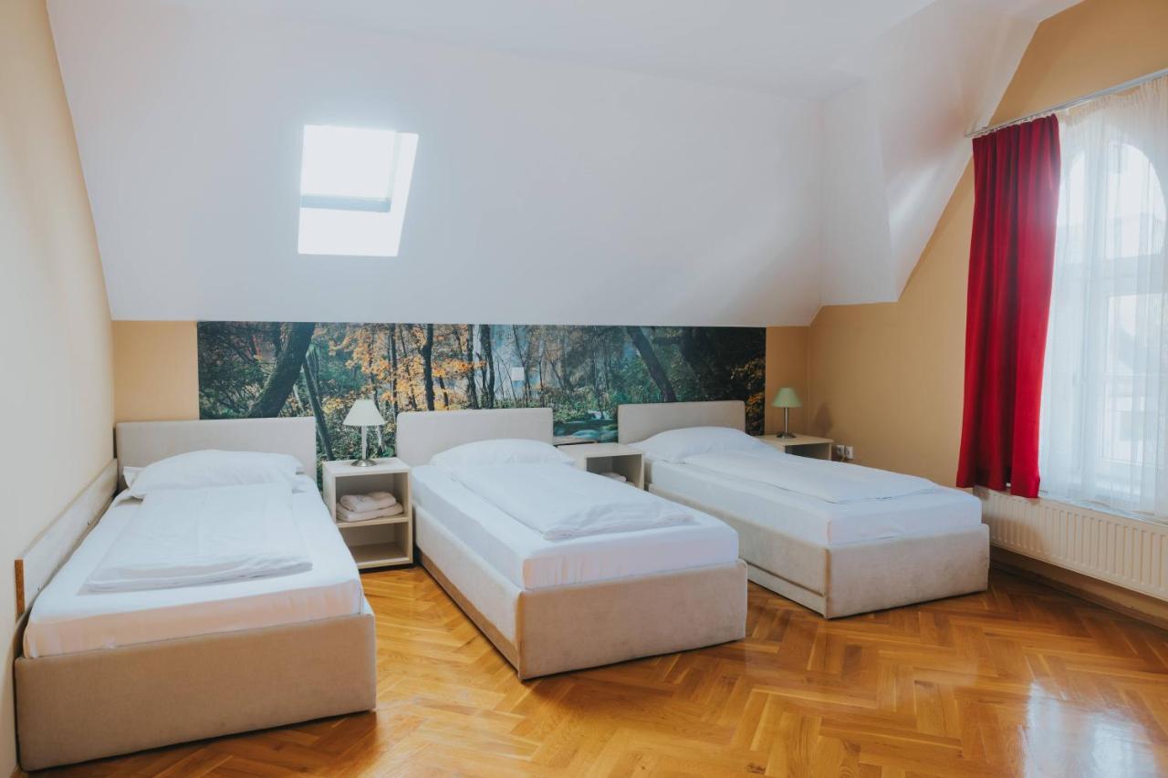 Motel Vila Bakarni Brcko Exterior photo