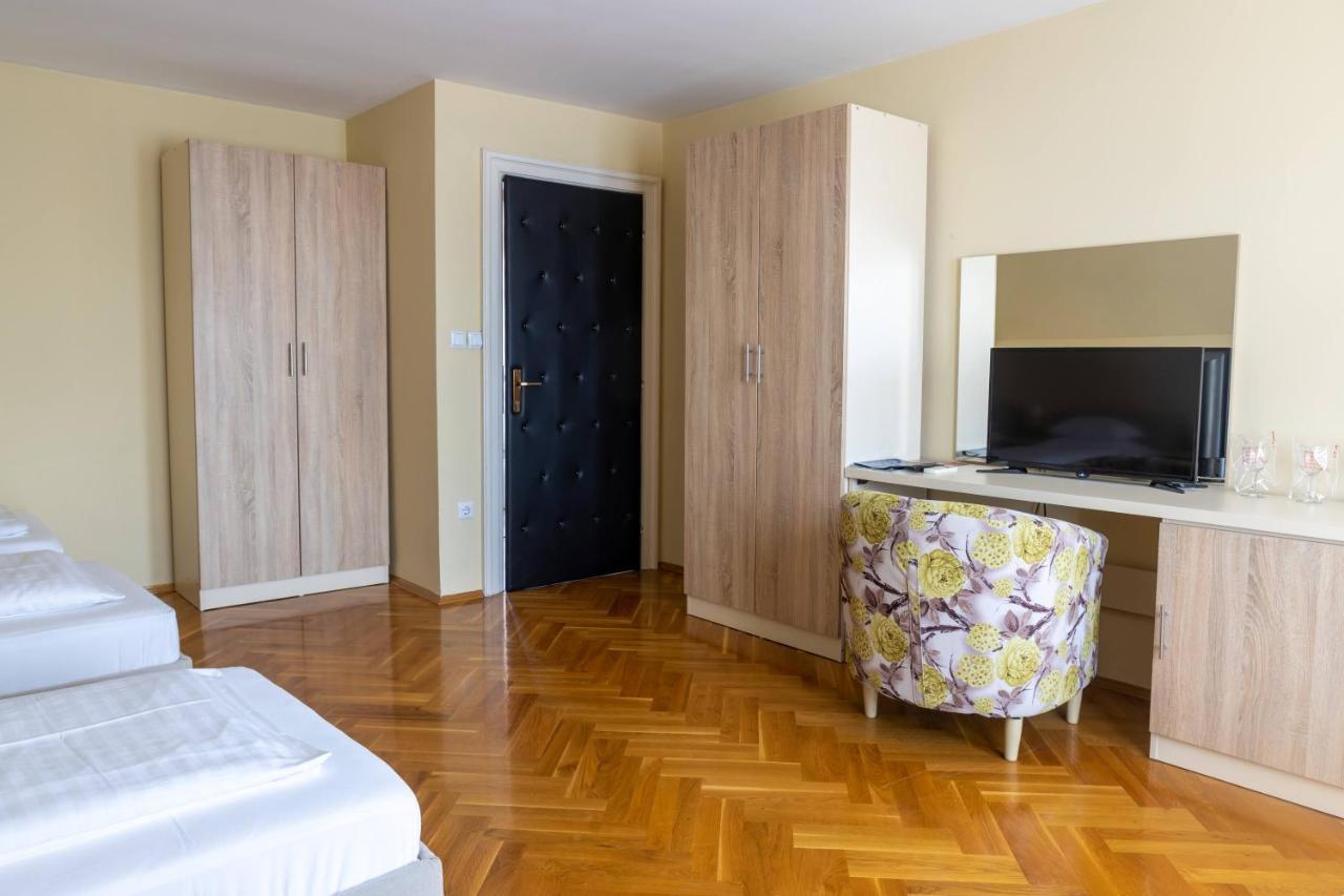 Motel Vila Bakarni Brcko Exterior photo